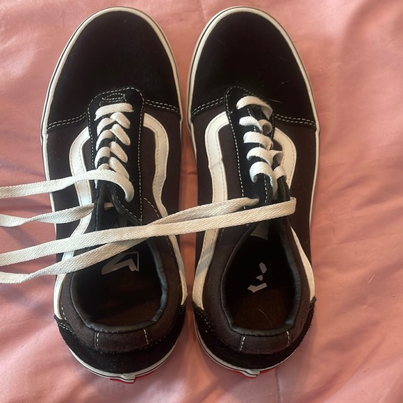 Black &. White Old Skool Vans - Picture 5 of 6